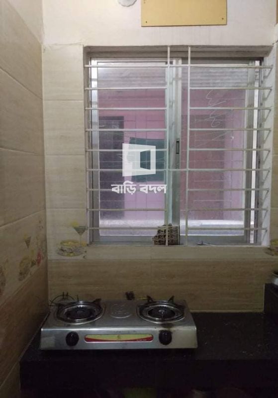 Seat rent in Dhaka ধানমন্ডি, ধানমন্ডি,, ক্রিসেন্ট রোড,, গ্রীন লাইফ হসপিটালের গোলিতে