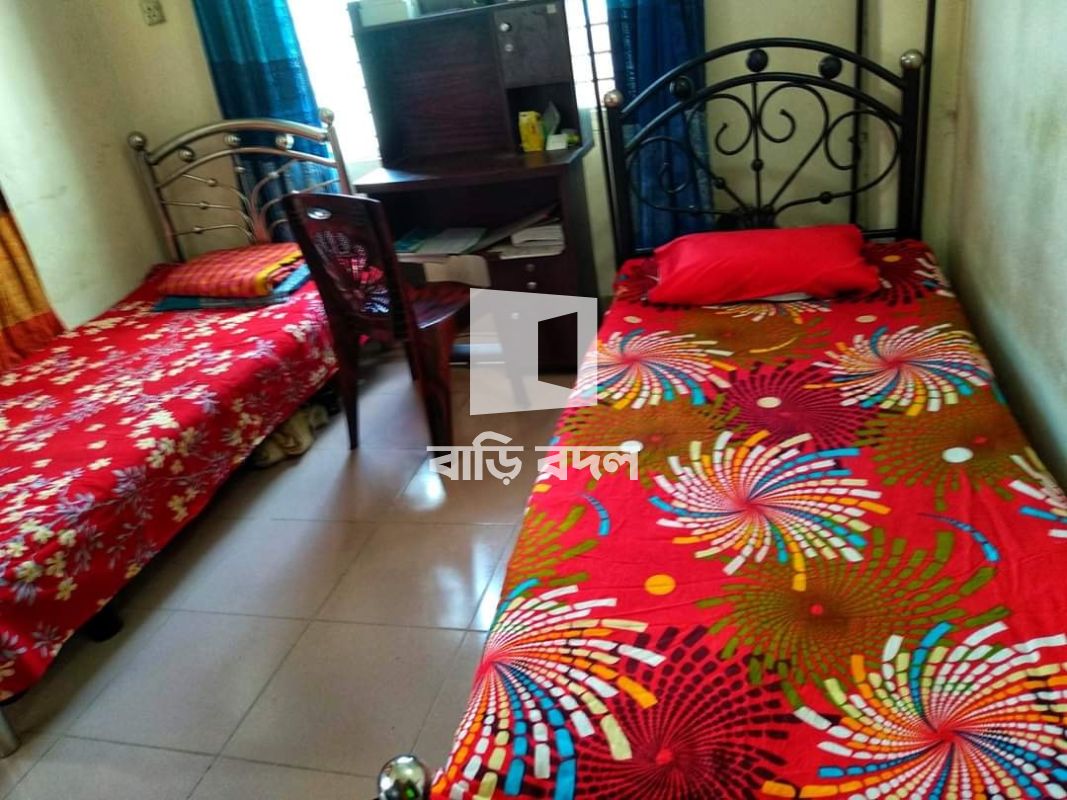 Seat rent in Dhaka বসুন্ধরা আবাসিক এলাকা, Bashundhara R/A,Jamuna future park er pocket gate er opposite side,Pithagoli.Near GP office/ NSU
