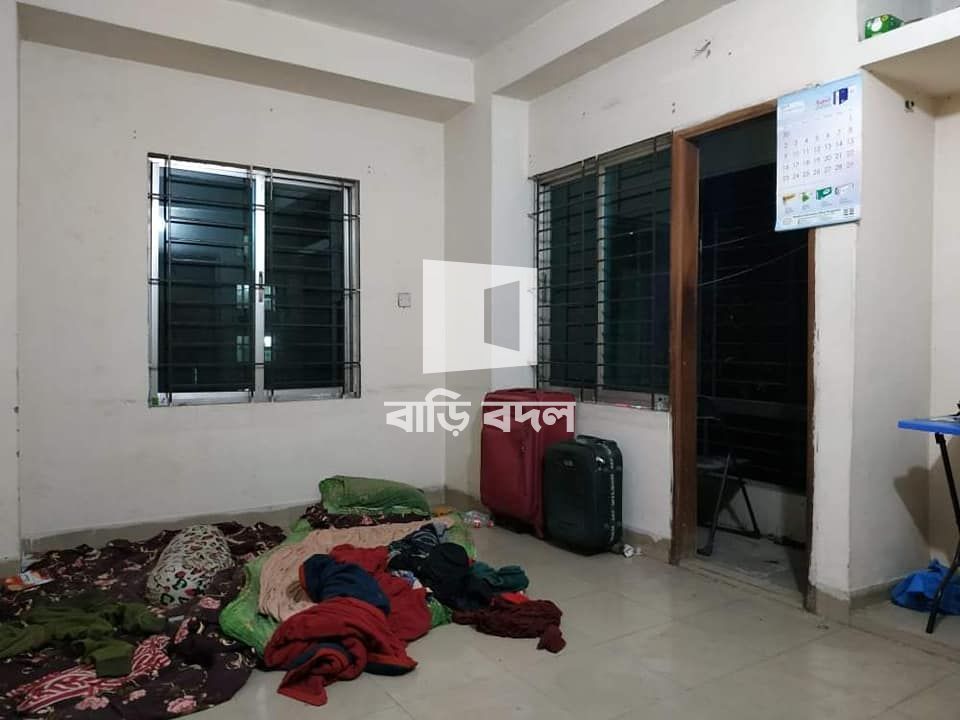 ফ্লাট ভাড়া: 152 abed dhali road,kalabagan..
Dhanmondi -32 theke 3/4 min walking distance
Daffodil University theke 6min walking distance..
State University theke 2min walking distance | ১ টি বেড রুম | ধানমন্ডি | Baribodol.com