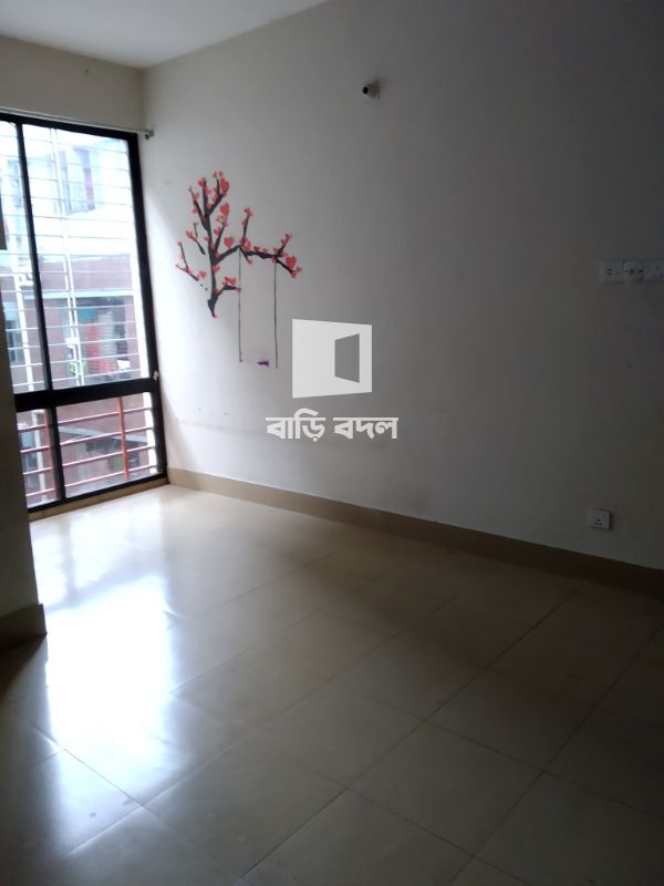 Flat rent in Dhaka ধানমন্ডি,  ইন্দিরা রোড, রাজধানী স্কুলের পিছনে। 