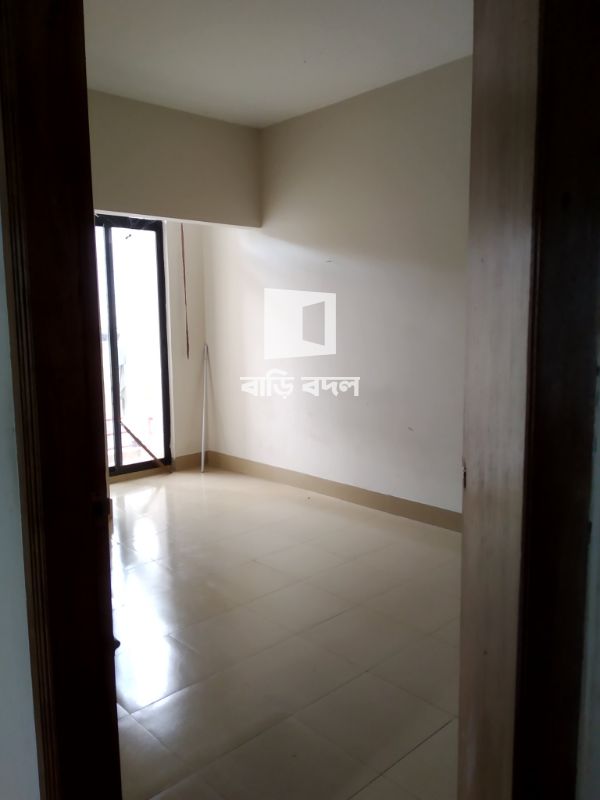 Flat rent in Dhaka ধানমন্ডি, ইন্দিরা রোড, রাজধানী স্কুলের পিছনে।