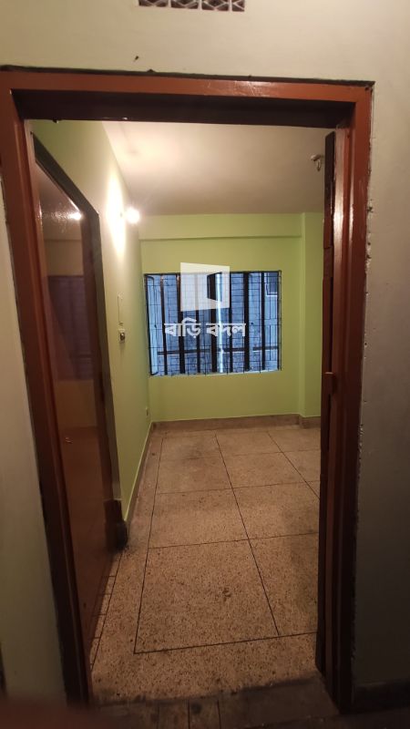 Flat rent in Dhaka পুরান ঢাকা, শান্তিবাগ এ ২৮৪/B