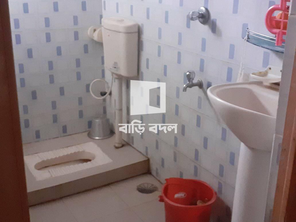 Sublet rent in Dhaka আদাবর, আদাবর রোড নং 10 এর মাঝামাঝি,