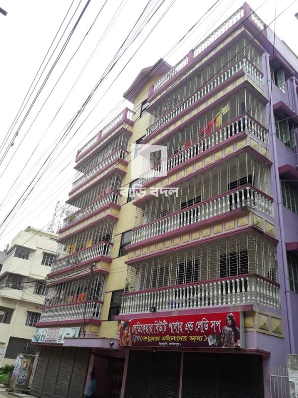 Flat rent in Faridpur ফরিদপুর সদর, ২৯/এ, আব্দুল করিম মিয়া সড়ক, ঝিলটুলী, ফরিদপুর - ৭৮০০