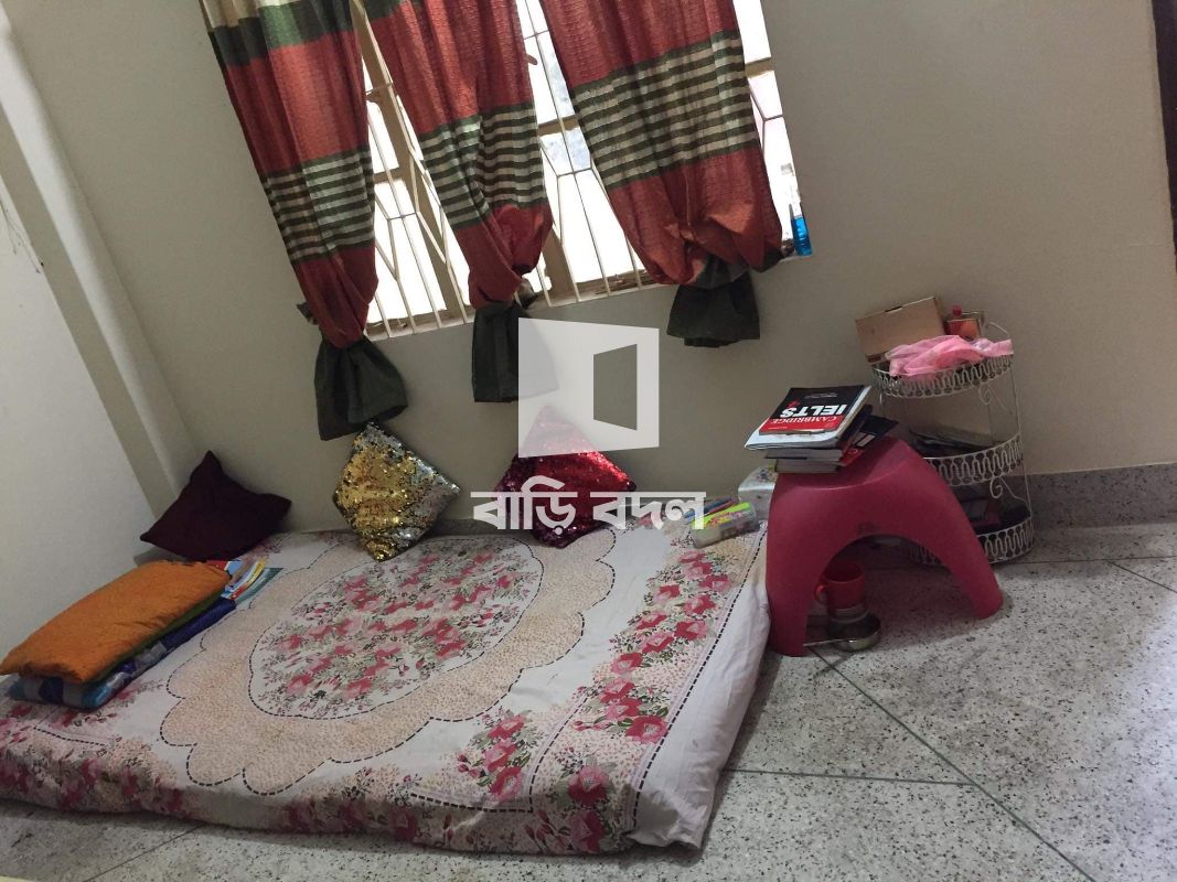 Seat rent in Dhaka শ্যামলী, শ্যামলী, প্রিন্স বাজারের পিছনে গোল্ডেন স্ট্রীট, রিং রোড ,ঢাকা।