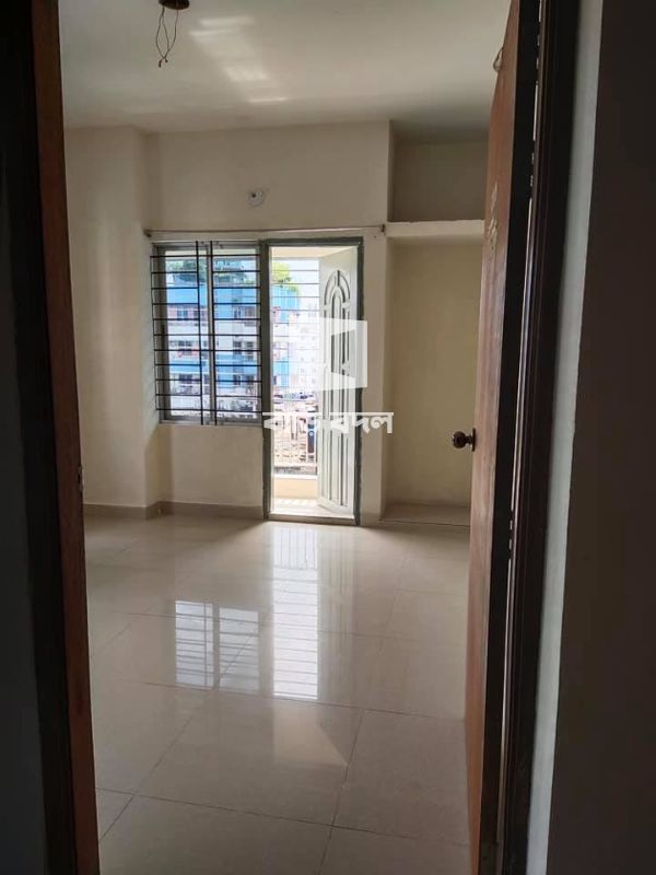 ফ্লাট ভাড়া: Shahid abdul aziz road, Bashundhara,
A block, 5 number road er sathe.
# house number ka- 24 | ২ টি বেড রুম | বসুন্ধরা আবাসিক এলাকা | Baribodol.com