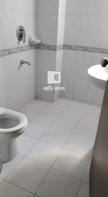 Flat rent in Chattogram চট্রগ্রাম সদর, হিলভিউ আবাসিক, প্রবর্তক মোড়, চট্টগ্রাম, কোডঃ 31 2 no. Gate