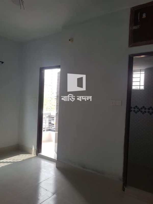 ফ্লাট ভাড়া: মনিপুর ৬০ফিট,মিরপুর-২।মোল্লা পাড়া মসজিদ এর পাশে,বারেক মোল্লা রোড। | ৩ টি বেড রুম | মিরপুর ২ | Baribodol.com