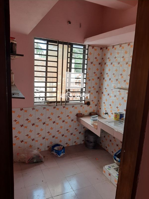 Flat rent in Chattogram চট্রগ্রাম সদর, ষোলশহর মসজিদ এর একটু সামনে বামের গলি।
দুইনাম্বার গেইট থেকে আসতে পাঁচ মিনিট লাগবে।