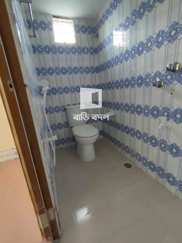 Flat rent in Khulna সোনাডাঙ্গা, সোনাডাঙ্গা এম এ বারি সড়ক এ ডেল্টা টাওয়ার এর সাথের ২গলি পর, মেইন রোড থেকে ২ মিনিটের পথ।
