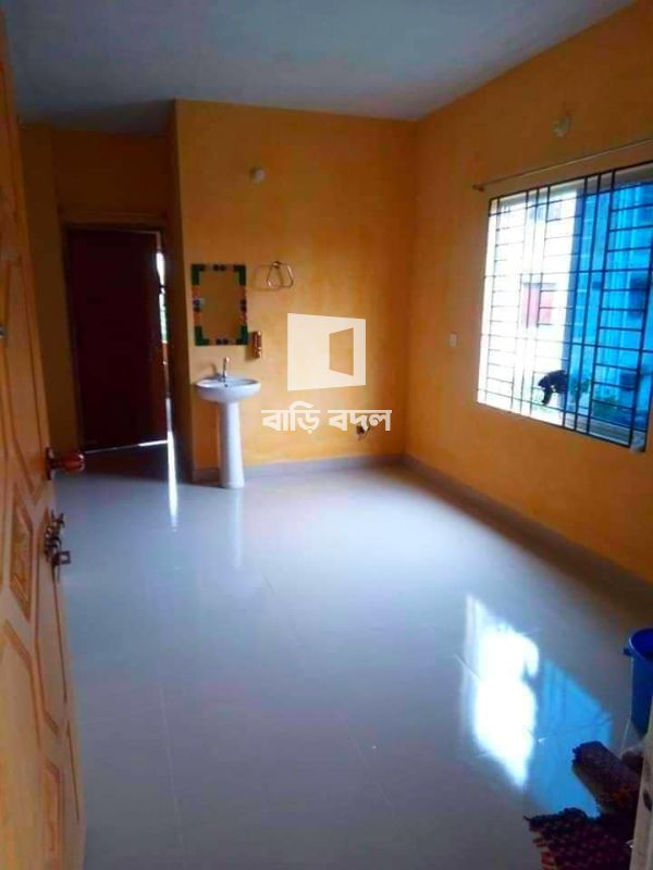 Sublet rent in Dhaka মিরপুর, লালকুঠি বাজার, মিরপুর মাজার রোড, ঢাকা।