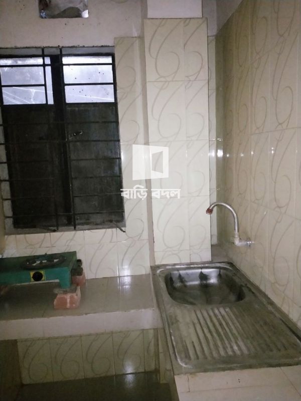 Flat rent in Dhaka কুড়িল, Ka 190/10 Joar Shahara Kuril chowrasta. Norani mosjid road. (Hazi Bari)