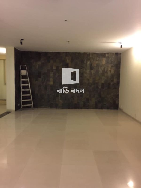 ফ্ল্যাট ভাড়া: Gulshan-2 | ৪ টি বেড রুম | গুলশান | Baribodol.com