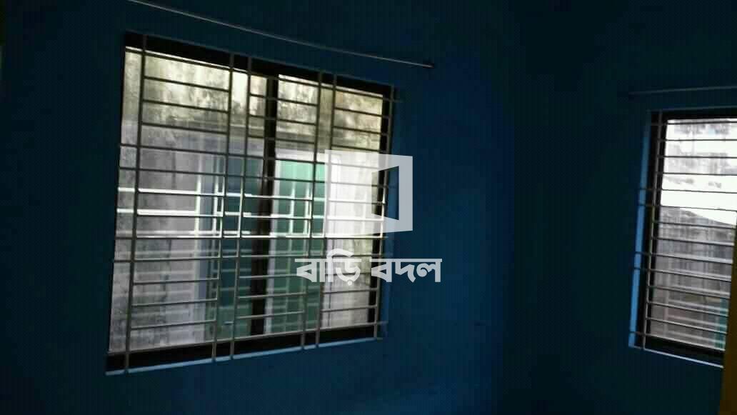 Flat rent in Chattogram চট্রগ্রাম সদর, শুলকবহর পাখির দোকানের পর। ( বিসমিল্লাহ হাজীর বাড়ির সামনে ), কাতালগঞ্জের ভেতরে।