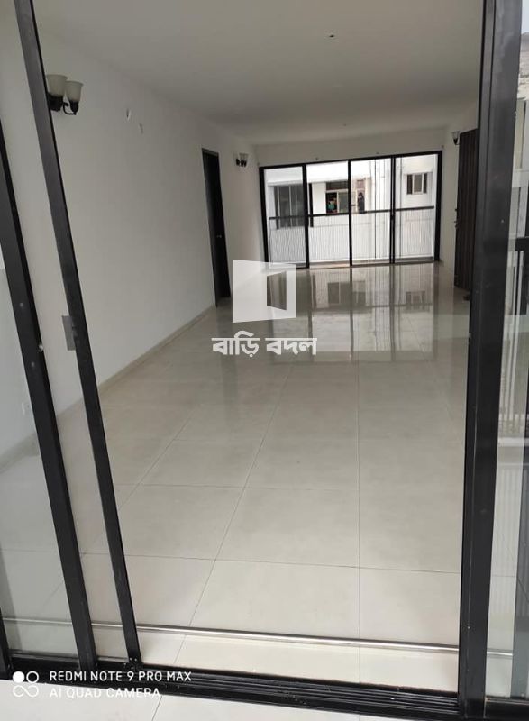 Flat rent in Dhaka উত্তরা, Road# 12, Sector# 10, Uttara. 