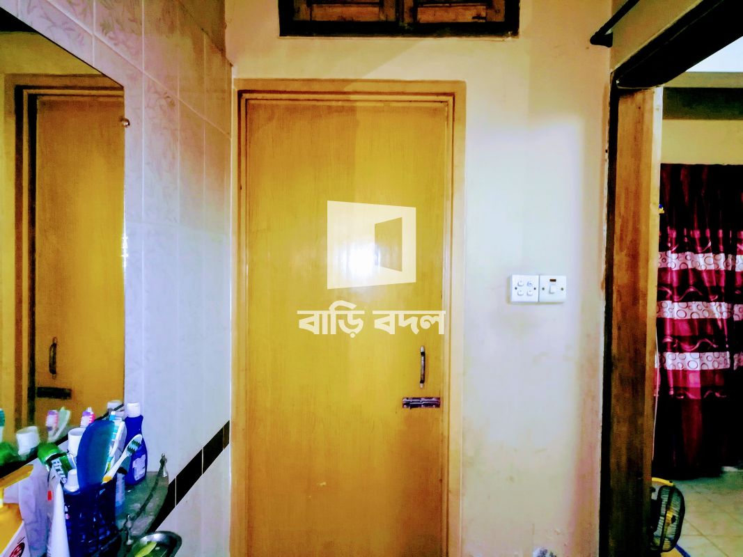 Sublet rent in Dhaka উত্তরা, সেক্টর-১৩ রোড়-১২, উত্তরা।
