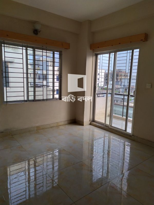 ফ্ল্যাট ভাড়া: Road-2, Plot-15 & 17, Flat- B-8, Block-G, Banasree, Dhaka. | ৩ টি বেড রুম | বনশ্রী | Baribodol.com