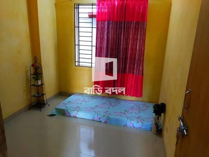 Seat rent in Dhaka মিরপুর, লালকুঠি বাজার, মিরপুর মাজার রোড, ঢাকা।