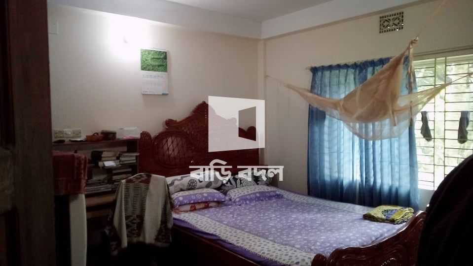 Flat rent in Dhaka সাভার, ওসমান কলনি, বলিয়ারপুর, সাভার। গাবতলি থেকে যাওয়ার পথে আমিনবাজারের পরের বাস স্ট্যান্ড।
বলিয়ারপুর বাস স্ট্যান্ড থেকে সামান্য ভিতরে।