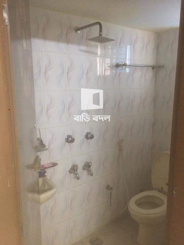 Flat rent in Dhaka রামপুরা, ৩৬/১, ব্লক -বি, রোড -৩৷ আাফতাবনগর!