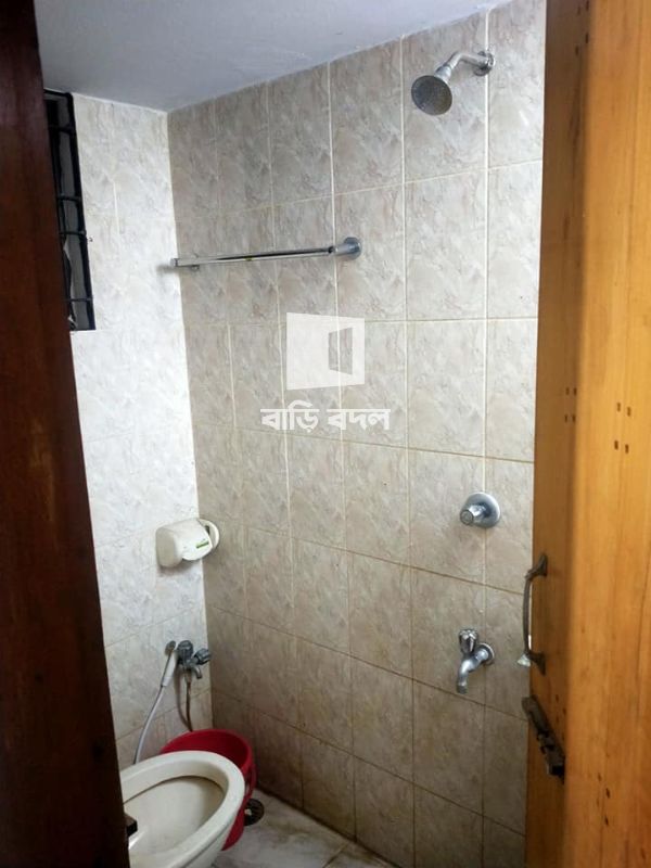 Seat rent in Dhaka ধানমন্ডি, 51/A/6 West Raja Bazar (Near Square Hospital Soptodinga Goli Active Family Guest House ), Dhaka