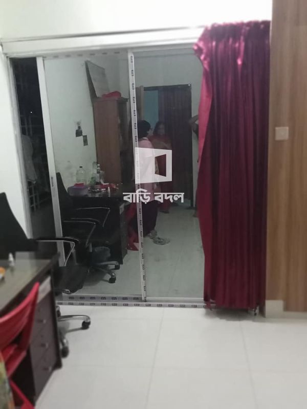ফ্ল্যাট ভাড়া: Bashabo kodomtola | ৩ টি বেড রুম | বাসাবো | Baribodol.com