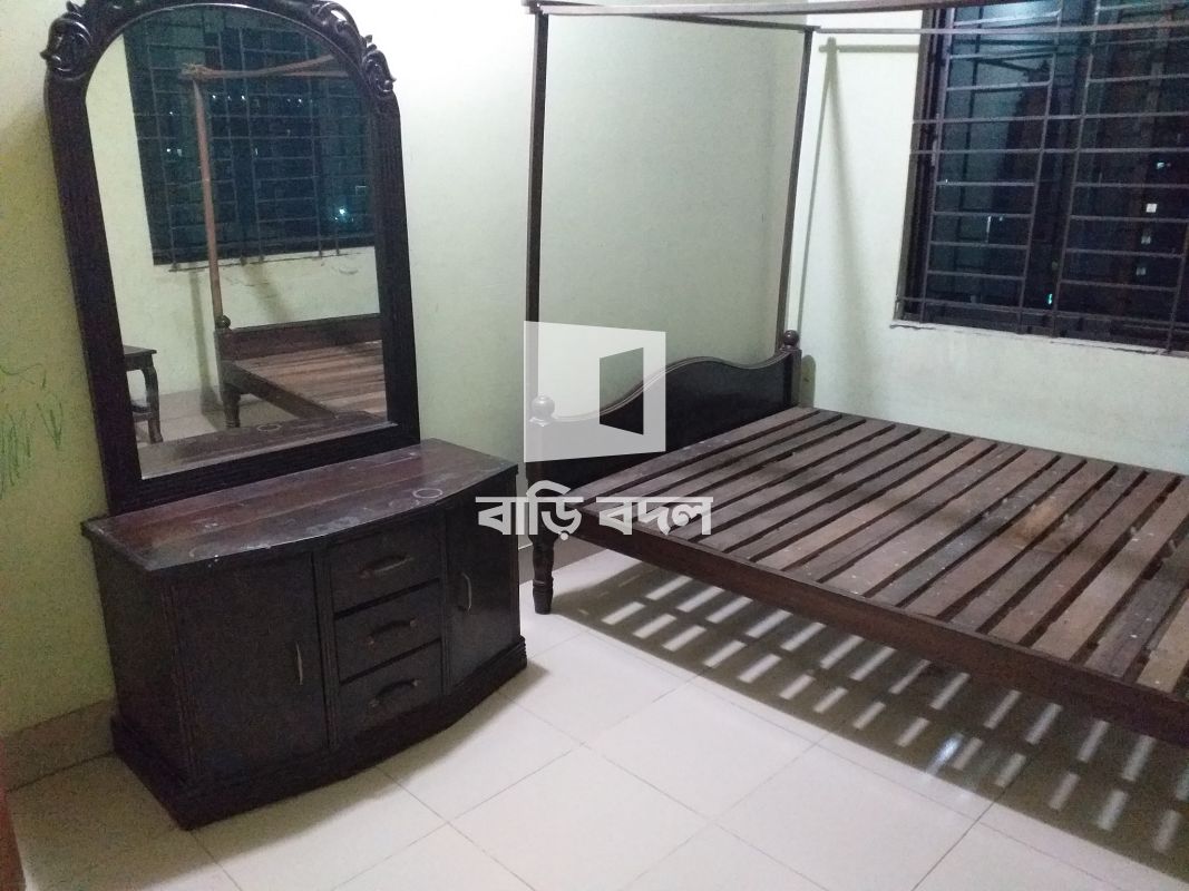 Sublet rent in Dhaka , বসুন্ধরা আবাসিক এলাকার পাশেই, নর্দা (শহিদ হারেজ সড়ক)
