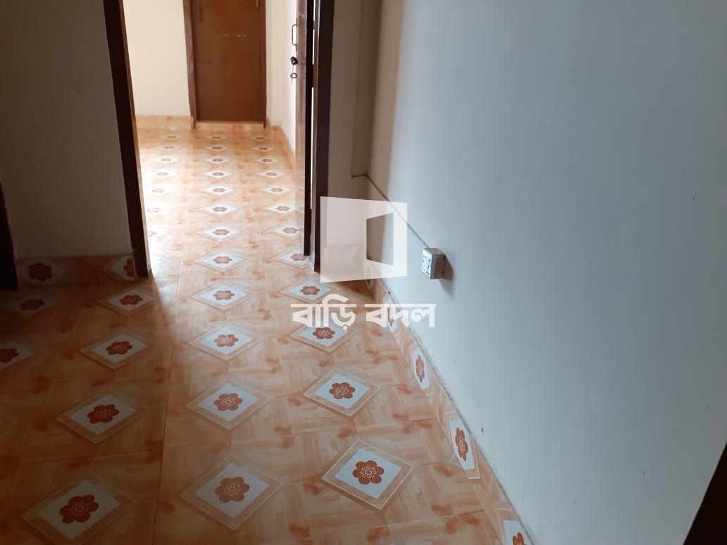 Flat rent in Dhaka বাড্ডা, আব্দুল্লাহ বাগ মোড়/আলির মোড়, উত্তর বাড্ডা।
