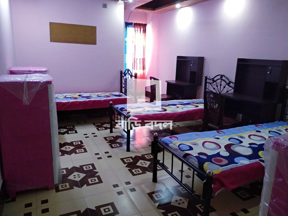 Seat rent in Dhaka বসুন্ধরা আবাসিক এলাকা, Ka3/F2(মদিনা মঞ্জিল), বসুন্ধরা রোড,বেইলি পিঠা গোলি।