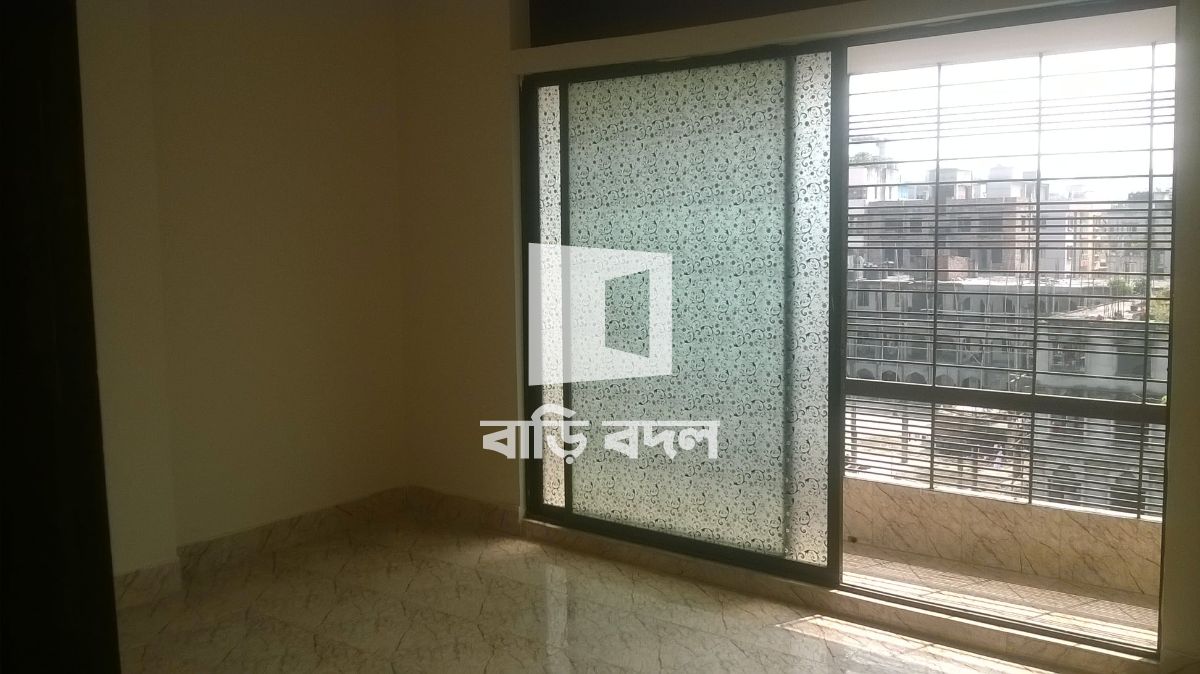 Flat rent in Dhaka মিরপুর, বাড়ি # ০৪, রোড # ১৪, ব্লক #ডি, সেকশন #১২, পল্লবী, মিরপুর, ঢাকা -১২১৬