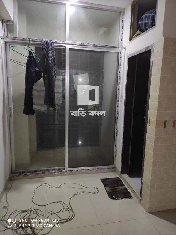 Flat rent in Dhaka উত্তরা, উত্তরা ১০ নং সেক্টর সংলগ্ন রানাভোলা মসজিদের সামনে