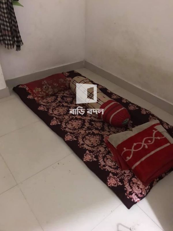 Flat rent in Dhaka উত্তরা, বাড়ি-৩,৪নং সেক্টরের,
পাশে বটতলা ঈদগামাঠ সংলগ্ন।