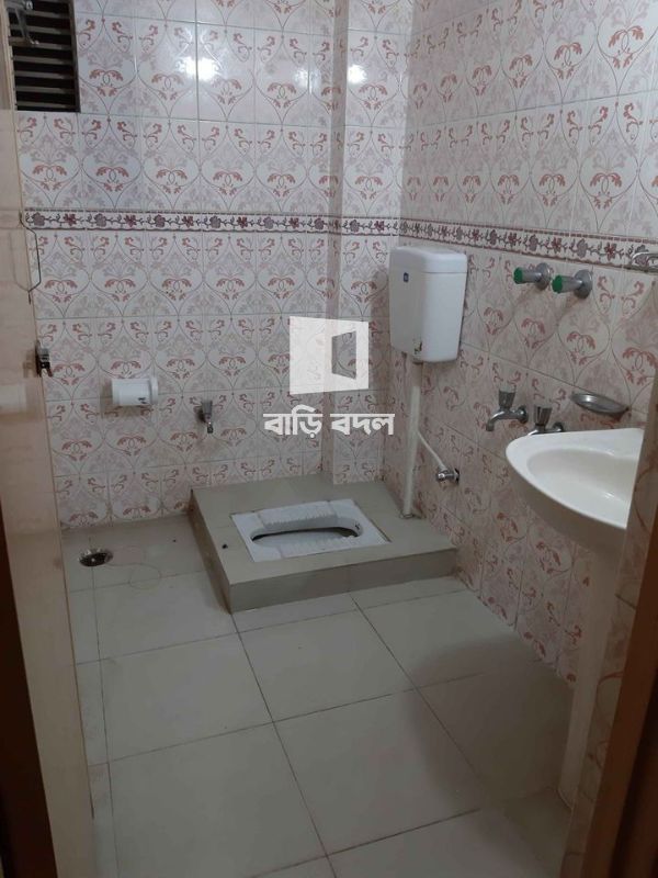 Sublet rent in Dhaka উত্তরা, UTTARA SECTOR-11,R-8, (4th floor)