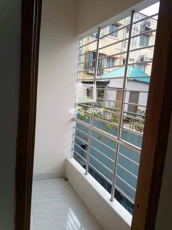 Sublet rent in Dhaka মোহাম্মদপুর, মোহাম্মদ পুর বিজলী মহল্লায়