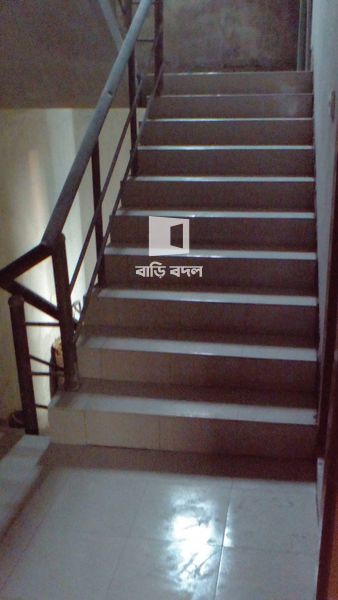 ফ্ল্যাট ভাড়া: 343/1,west shewrapara
এভেলেবল জানুয়ারি থেকেই। | ২ টি বেড রুম | শেওড়াপাড়া | Baribodol.com