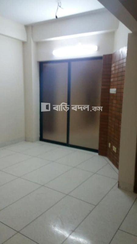 ফ্ল্যাট ভাড়া: 4/5, block-c, lalmatia.
behind lalmatia mohila college,
beside Mashjid | ৩ টি বেড রুম | লালমাটিয়া | Baribodol.com