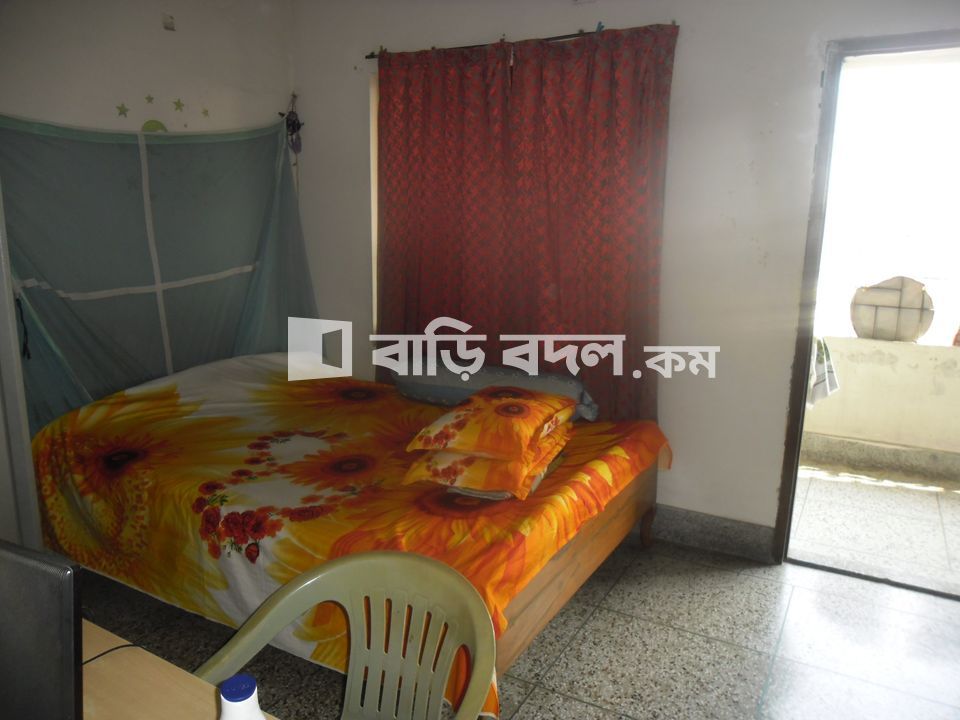 ফ্ল্যাট ভাড়া: 956/1 Outer Circular Road Rajarbagh Dhaka:1217. Flat 4(D) | ৩ টি বেড রুম | শান্তিনগর | Baribodol.com