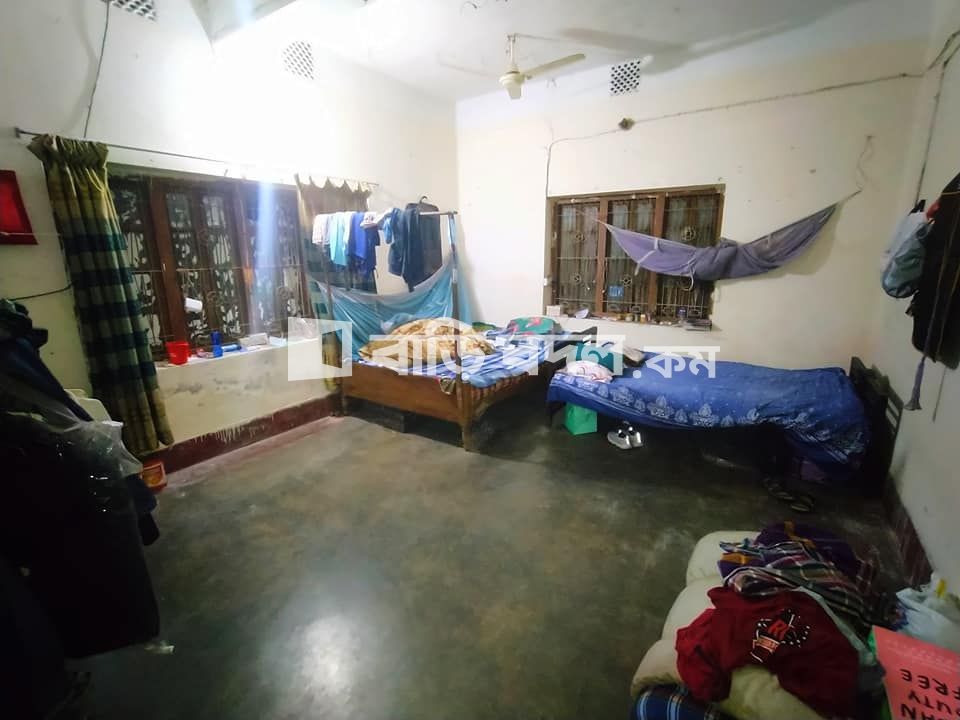 Flat rent in Dhaka মগবাজার, ৭৫,মগবাজার ওয়্যারলেস ( আড়ং এর বিপরীত ) ঢাকা।
