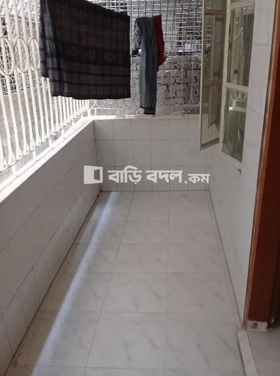 Seat rent in Dhaka জিগাতলা, সালেক গার্ডেন কাচা বাজারের নিকটবর্তী, রব্বানীয়া মহিলা মাদ্রাসার পাশে, ঝিগাতলা ।