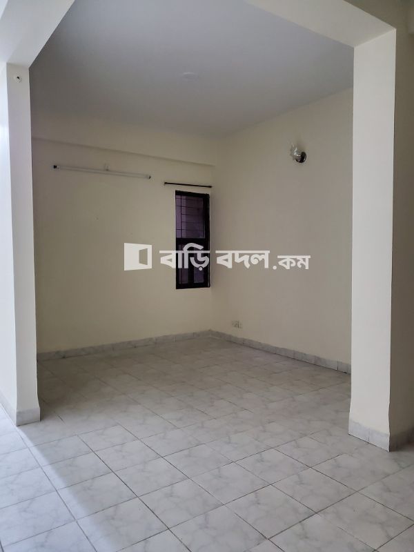 ফ্ল্যাট ভাড়া: ধানমন্ডি ২৭ নম্বর রোডের একদম নিকটে সাতমসজিদ রোডের ওপরে (বাংলাদেশ আই হসপিটালের কাছে) লালমাটিয়া ডি ব্লকে (স্কাইলাইন শামস) ২য় তলায় বাসা ভাড়া হবে। | ৩ টি বেড রুম | ধানমন্ডি | Baribodol.com
