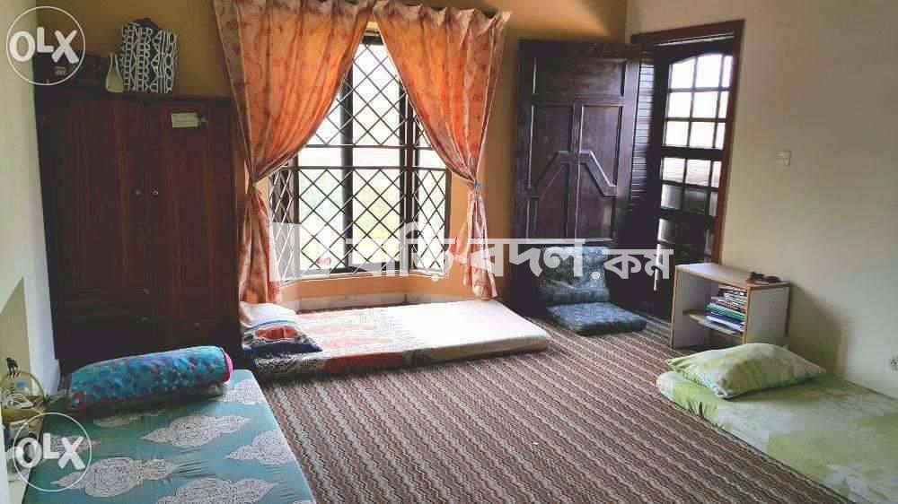 সিট ভাড়া: নিকুঞ্জ-২, মেইনরোডের কাছে | ১ টি বেড রুম | নিকুঞ্জ | Baribodol.com