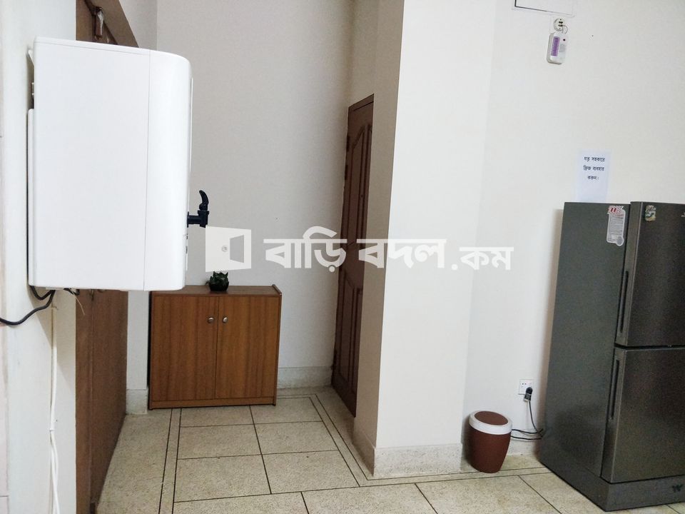 Flat rent in Dhaka বনশ্রী, Banasree, Block - B, Road No - 5.