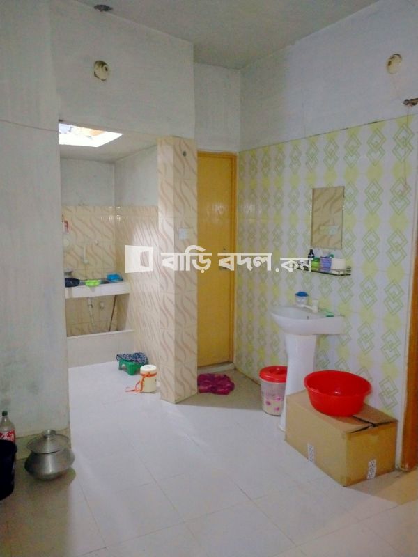 Flat rent in Dhaka মিরপুর, সেকশন-২, ব্লক- H, রোড-০৮, বাসা-৩৭
মিরপুর স্টেডিয়ামের সাথে মেইন রোডের পাশে।