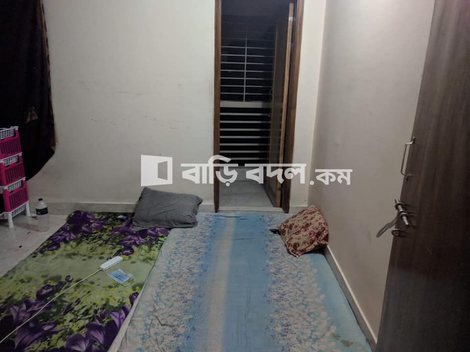 Flat rent in Dhaka মিরপুর ১৪, গোয়ালবাড়ি মোড়, ন্যাশনাল লাইব্রেরী সংলগ্ন, মিরপুর ১৪।
