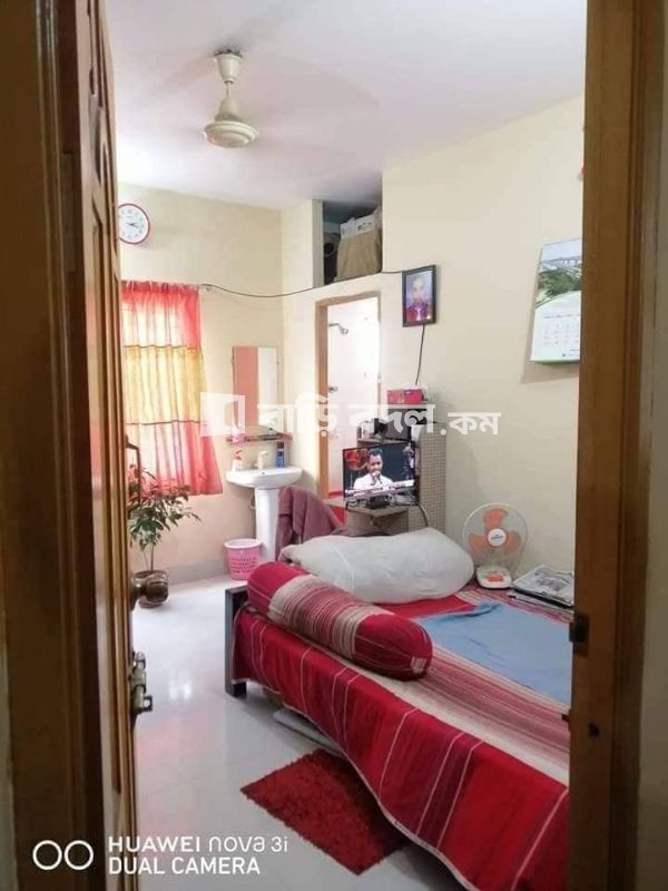 Flat rent in Dhaka ধানমন্ডি, উত্তর ধানমন্ডি,লাল ফকির মাজার গলি, কলাবাগান,, ঢাকা-১২০৫।
(পান্থপথ সমরিতা হসপিটাল থেকে হেটে তিন মিনিটের দূরত্ব)