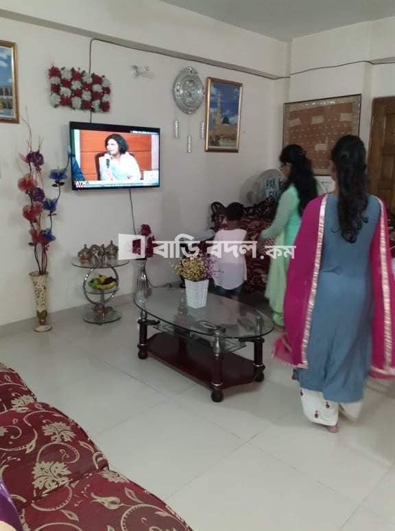 ফ্ল্যাট ভাড়া: মিরপুর গার্লস আইডিয়াল কলেজ, স্কলাস্টিকা মিরপুর, এস.ও.এস. হারম্যান মেইনার কলেজ নিকটে। | ৩ টি বেড রুম | মিরপুর | Baribodol.com