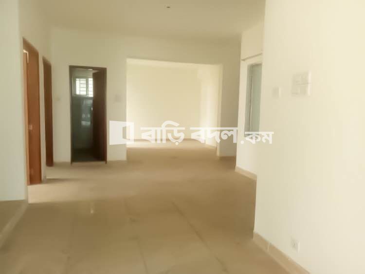 ফ্ল্যাট ভাড়া: উত্তরা ১৮ নং সেক্টরে রাজউক উত্তরা এ্যাপার্টমেন্ট প্রকল্প (রুয়াপ) এর লেকের সন্নিকটে মিরপুর- আশুলিয়া সড়কের পন্চবটি বাস স্ট্যান্ড। | ৩ টি বেড রুম | উত্তরা | Baribodol.com