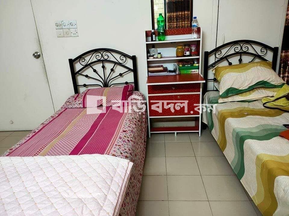 সিট ভাড়া: Hudarat ladies home
Banani | ১ টি বেড রুম | বনানী | Baribodol.com