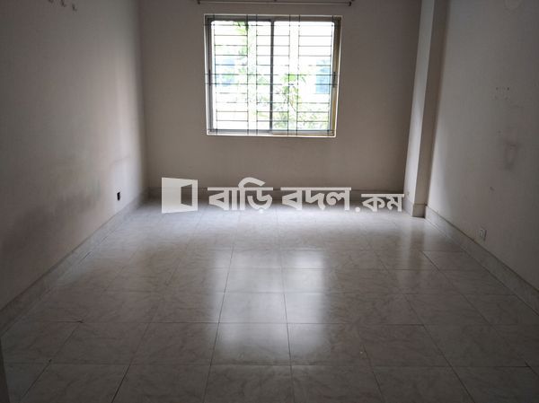 Flat rent in Dhaka উত্তরা, উওরা ১২ নম্বর সেক্টর
ফ্লোর নাম্বারঃ ২য় তলা(দক্ষিণ দিকে)