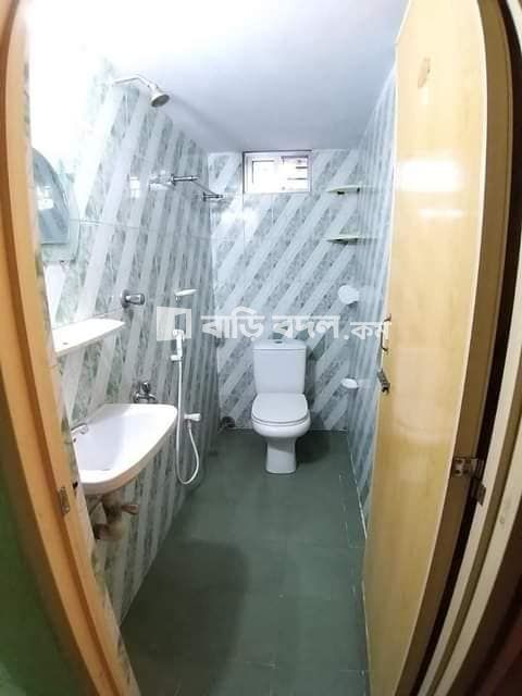 ফ্ল্যাট ভাড়া: ইস্টলিংক রোড, দারোগাপাড়া,টুটপাড়া,খুলনা।কলেজিয়েট গাল্স স্কুলের পাশের গলি।সুজা এমপি এর বাড়ির পাশে। | ২ টি বেড রুম | খুলনা সদর | Baribodol.com